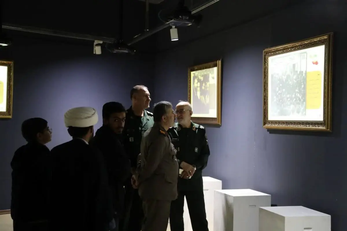 Hommage à l’héritage historique : ouverture solennelle de l’exposition des documents de la Révolution islamique