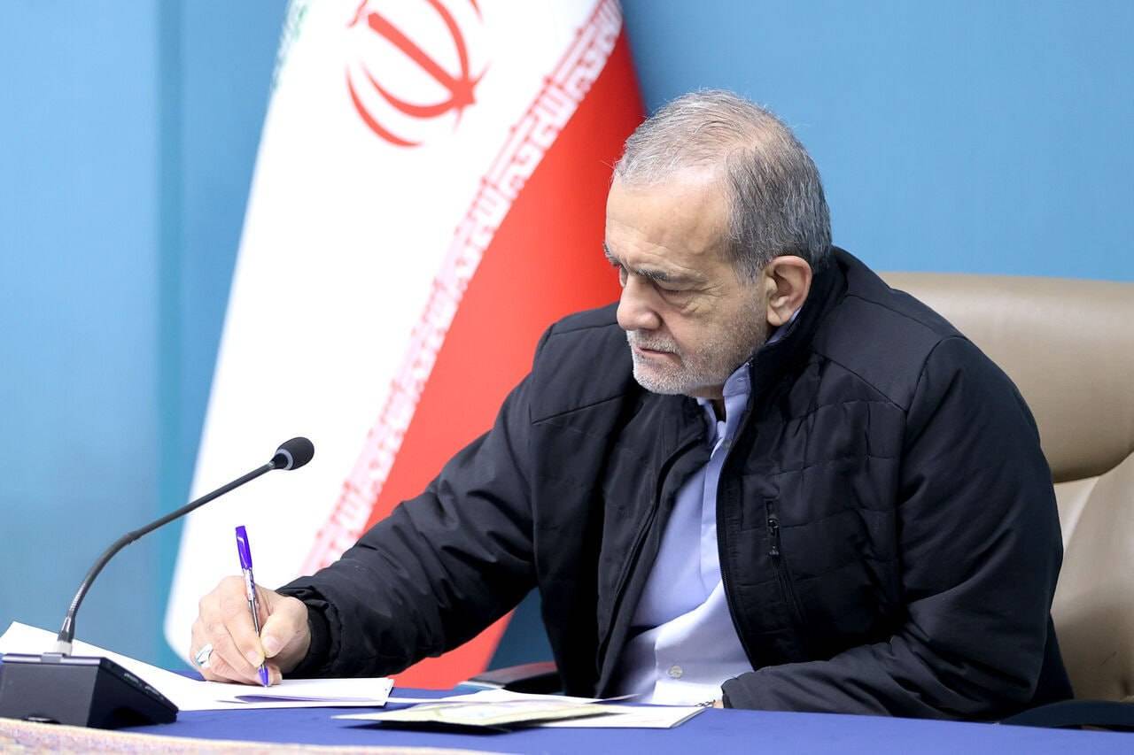 Journée des enseignants : Hommage à la résilience et au rôle central des éducateurs dans la formation de l’avenir de l’Iran